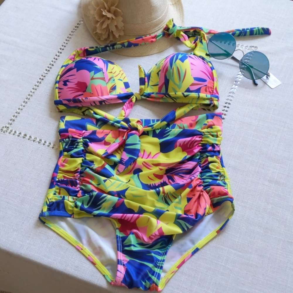 Fabulous Floral Printed Hi- Waisted Halter 👙. 2 piece Set (box#2)